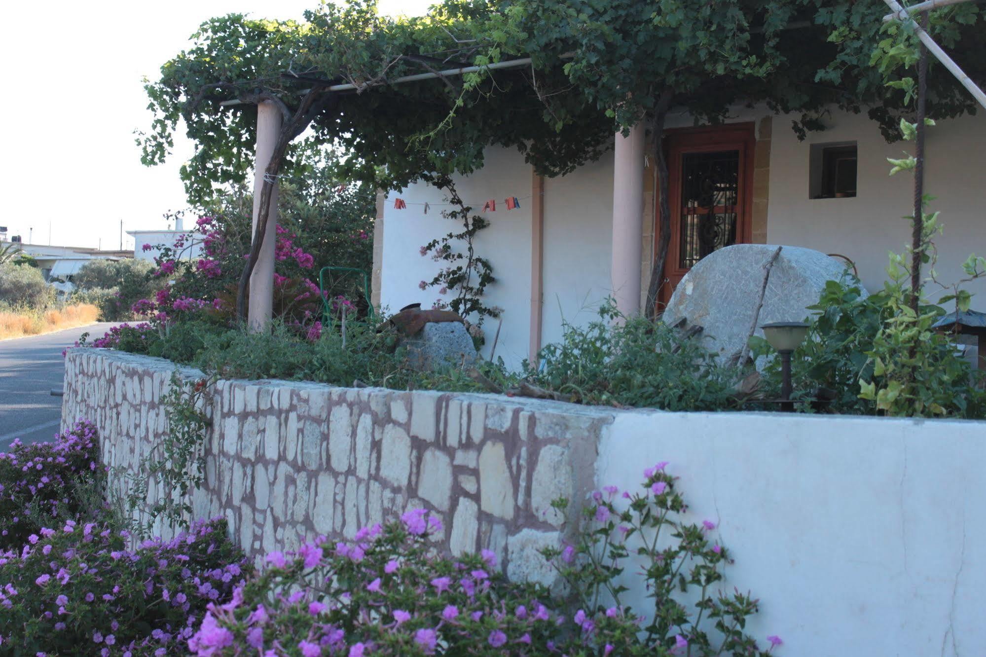 Falasarna Lardas House Gramvousa Exterior photo